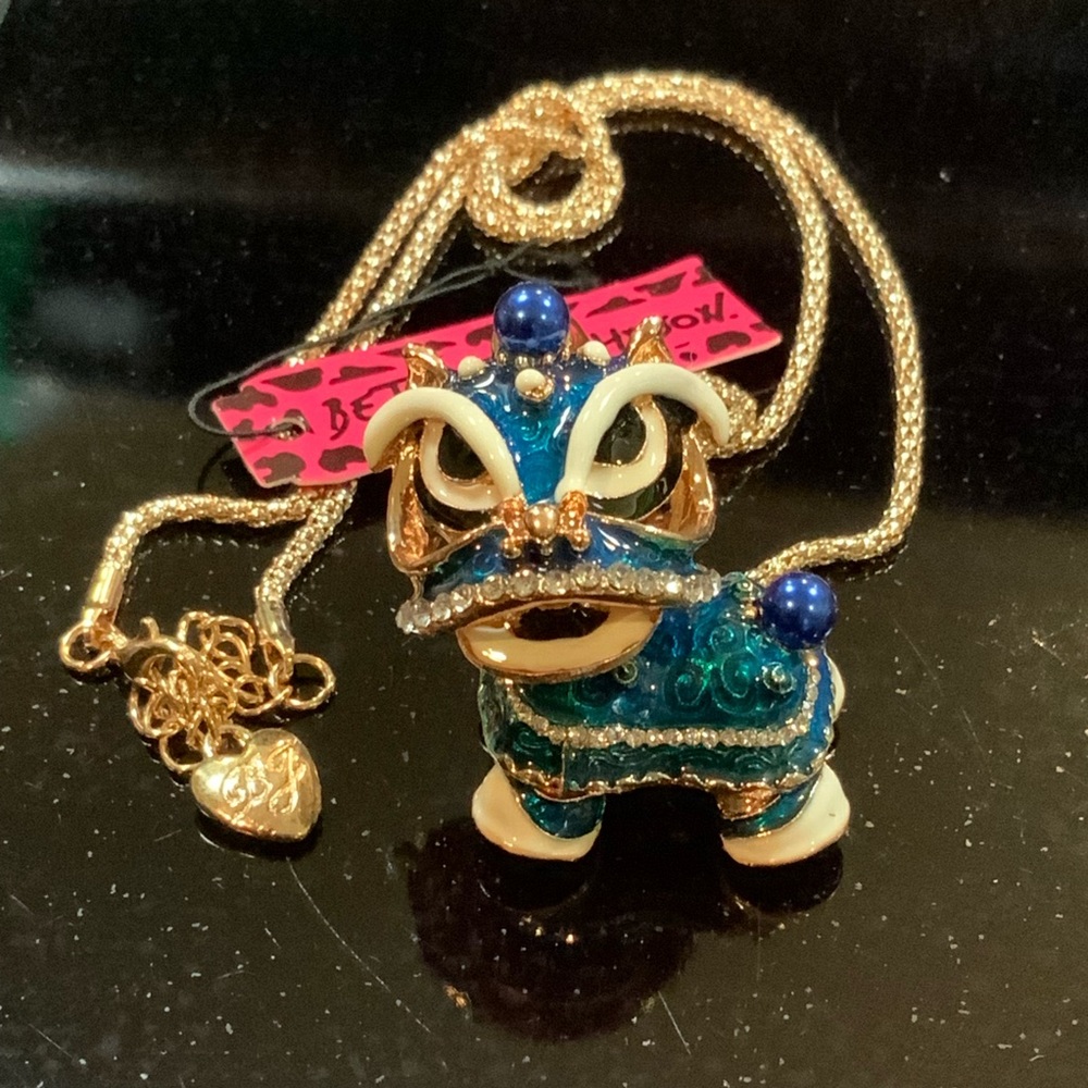 Betsey Johnson Necklace Foo Dog Blue Rhinestones Gold Tone #N551